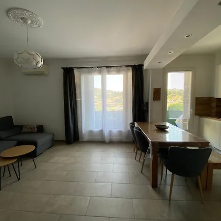 Casamea - 2 Chambres, Proche Hopital, Wifi, Clim Appartement