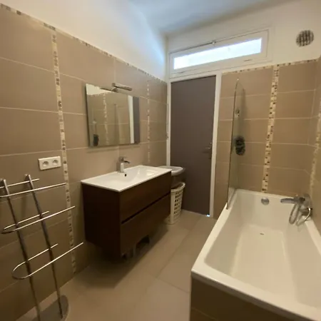 Casamea - 2 Chambres, Proche Hopital, Wifi, Clim 公寓