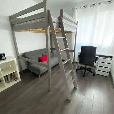 Casamea - 2 Chambres, Proche Hôpital, Wifi, Clim Appartamento