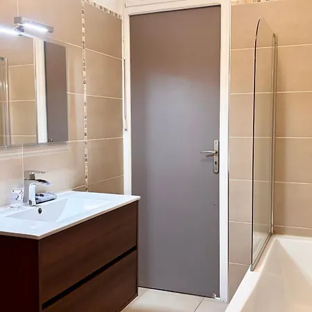 Casamea - 2 Chambres, Proche Hopital, Wifi, Clim * 阿雅克肖