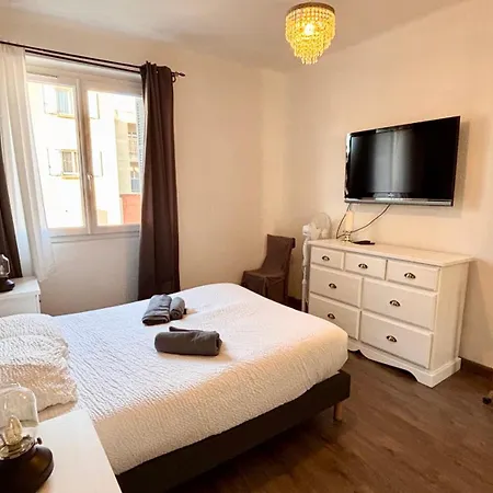 公寓 Casamea - 2 Chambres, Proche Hopital, Wifi, Clim 阿雅克肖